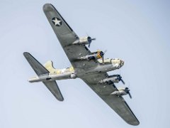 DSC9997  [c]JOHN HUTCHISON : Boeing B-17G Flying Fortress, Old Buckenham (EGSV), Sally B