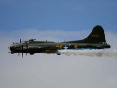 DSC7267  [c]JOHN HUTCHISON : Boeing B-17G Flying Fortress, G-BEDF, Old Buckenham 2021, Sally B